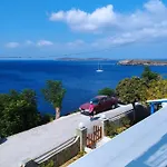 Marisini Sea View Batsi