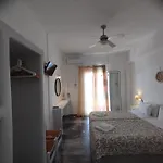 Marisini Sea View 아파트호텔 바트시