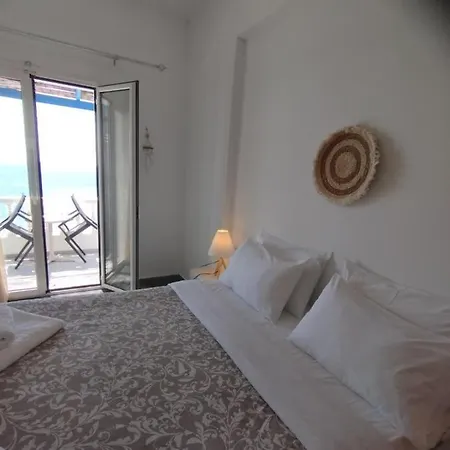 Marisini Sea View 3*