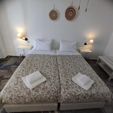 Marisini Sea View 3* Batsi